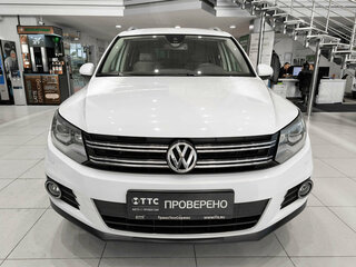 2014 Volkswagen Tiguan I Рестайлинг, белый, 1250000 рублей, вид 2