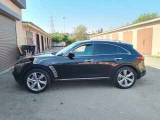 2011 Infiniti FX30d II (S51), чёрный, 1400000 рублей, вид 2