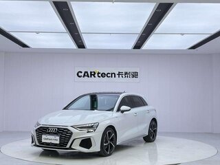 2022 Audi A3 Sportback 35 TFSI IV (8Y), белый, 2050000 рублей, вид 1