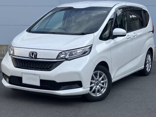 2022 Honda Freed II Рестайлинг, белый, 1189000 рублей, вид 1