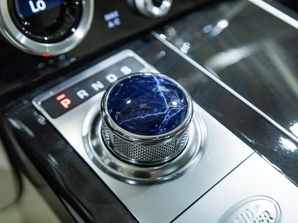 2019 Land Rover Range Rover Long IV Рестайлинг, синий, 5490000 рублей - вид 21