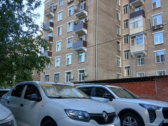 2017 Renault Logan II, белый, 350000 рублей - вид 2