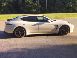 2016 Porsche Panamera I Рестайлинг, белый, 3900000 рублей, вид 4