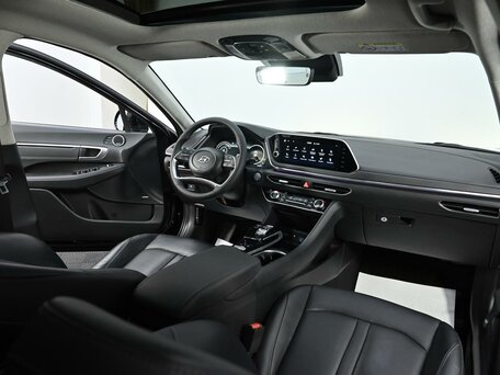 2022 Hyundai Sonata VIII (DN8), чёрный, 2325000 рублей, вид 5