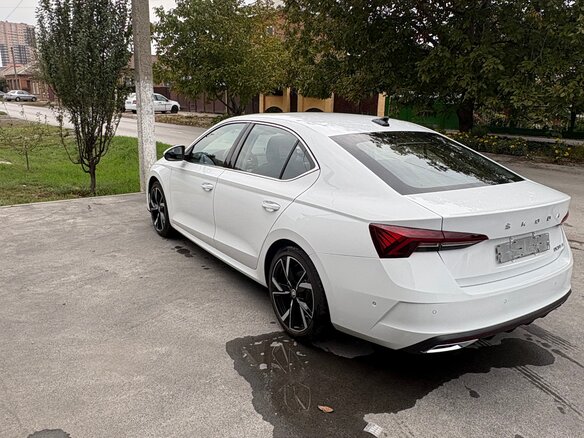 2025 Skoda Octavia IV (A8), белый, 3500000 рублей - вид 8