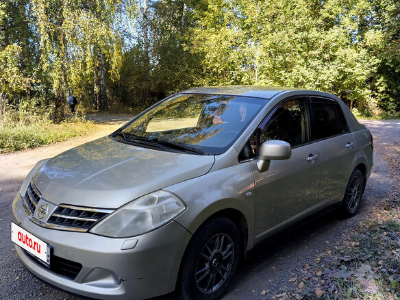 2008 Nissan Tiida I, золотистый, 780000 рублей