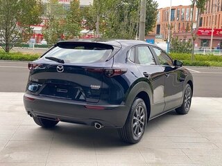2023 Mazda CX-30 I, чёрный, 2193030 рублей, вид 4