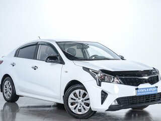 2021 Kia Rio IV Рестайлинг, белый, 1299000 рублей, вид 2