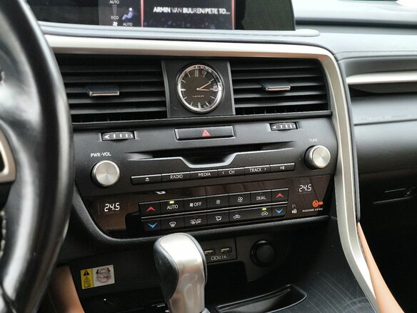 2021 Lexus RX 300 IV Рестайлинг, белый, 4600000 рублей - вид 14