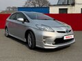 2014 Toyota Prius III Рестайлинг (XW30), серебристый, 1100000 рублей