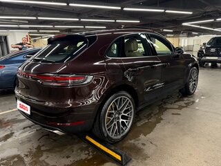 2019 Porsche Macan I Рестайлинг, коричневый, 5200000 рублей, вид 4