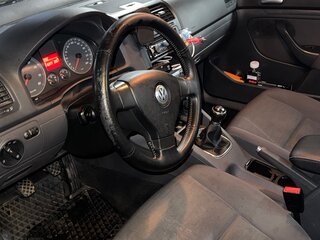 2006 Volkswagen Golf V, чёрный, 300000 рублей, вид 3