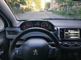 2013 Peugeot 208 I, белый, 660000 рублей, вид 5