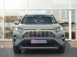 2019 Toyota RAV4 V (XA50), зелёный, 3420000 рублей, вид 2
