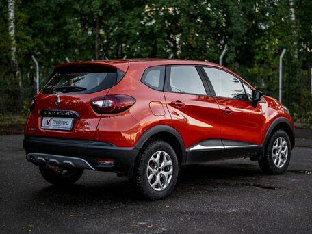 2018 Renault Kaptur I, оранжевый, 1100000 рублей, вид 2
