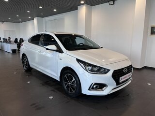 2017 Hyundai Solaris II, белый, 1072000 рублей, вид 1