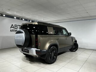 2021 Land Rover Defender 110 II, зелёный, 7540000 рублей, вид 2