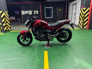 2019 Honda NC 750S, красный, 875000 рублей, вид 2
