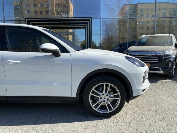 2020 Porsche Cayenne III, белый, 7450000 рублей - вид 13