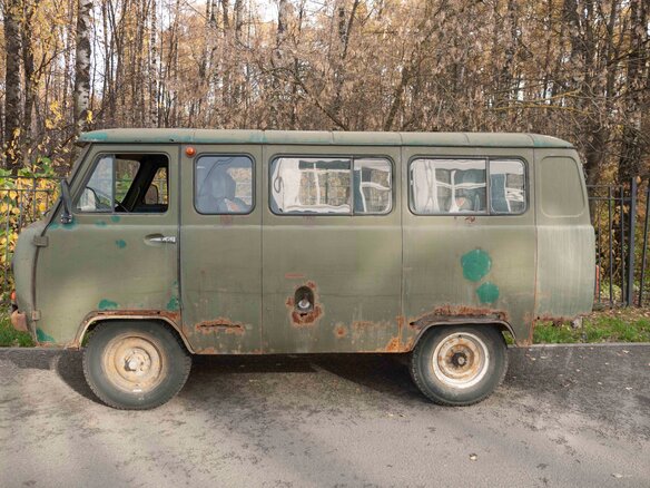 1998 УАЗ 2206, зелёный, 100000 рублей