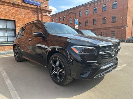 2025 Mercedes-Benz GLE 350 II (V167) Рестайлинг, чёрный, 7500000 рублей, вид 3