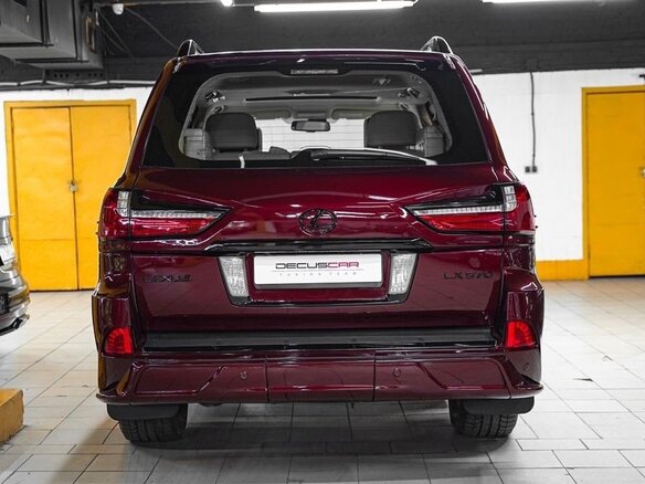 2008 Lexus LX 570 III, красный, 3500000 рублей - вид 4