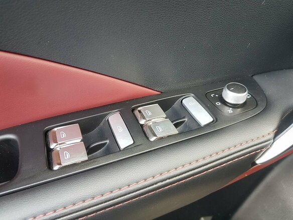 2021 Geely Coolray I, серый, 1599000 рублей - вид 14