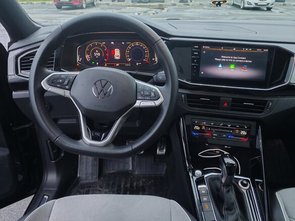 2020 Volkswagen Tayron I, серый, 3250000 рублей - вид 10