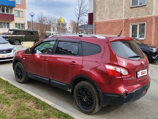 2012 Nissan Qashqai+2 I Рестайлинг, красный, 1200000 рублей, вид 3