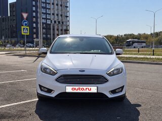 2017 Ford Focus III Рестайлинг, белый, 1200000 рублей, вид 3