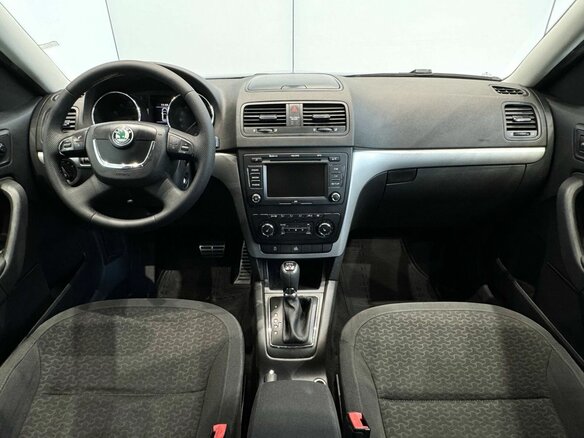 2013 Skoda Yeti I, чёрный - вид 11