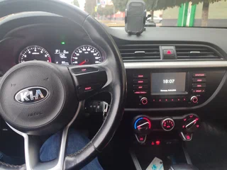 2017 Kia Rio IV, синий, 1400000 рублей, вид 5