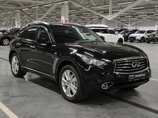 2014 Infiniti QX70, чёрный, 2230000 рублей, вид 3