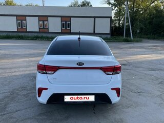 2020 Kia Rio IV, белый, 1200000 рублей, вид 4