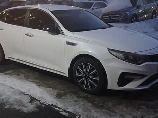 2018 Kia Optima IV Рестайлинг, белый, 1250000 рублей, вид 1