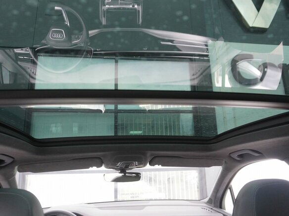 2024 Audi Q7 55 TFSI II (4M) Рестайлинг 2, чёрный, 9500000 рублей - вид 17