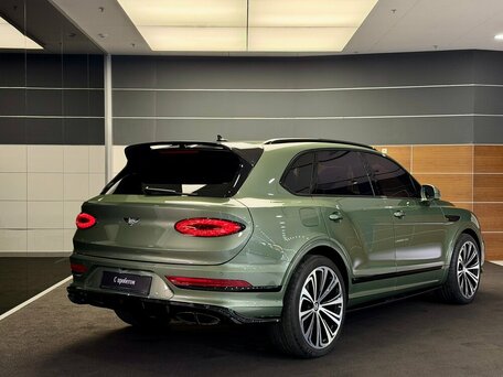 2021 Bentley Bentayga I Рестайлинг, зелёный, 24500000 рублей, вид 2
