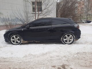 2008 Opel Astra GTC H Рестайлинг, чёрный, 400000 рублей, вид 2