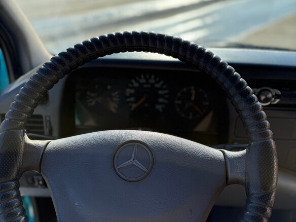 1996 Mercedes-Benz Sprinter, зелёный, 365000 рублей - вид 11