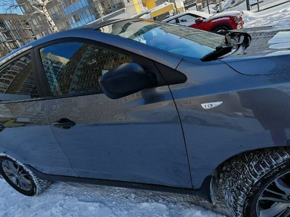 2014 Hyundai ix35 I Рестайлинг, серый, 1200000 рублей - вид 3