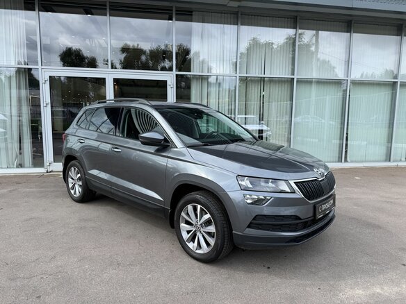 2021 Skoda Karoq DSG7 I, серый, 2153000 рублей - вид 2