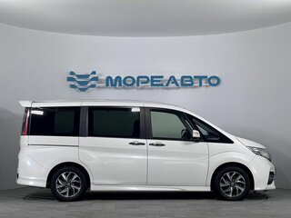 2016 Honda Stepwgn Spada V, белый, 2100000 рублей, вид 4
