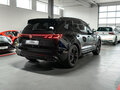 2026 Volkswagen Touareg III Рестайлинг, чёрный - вид 4