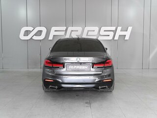 2017 BMW 5 серии 530i VII (G30/G31/G38), чёрный, 3199000 рублей, вид 4