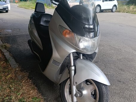 1998 Suzuki Burgman (SkyWave) 250, серебристый, 99000 рублей, вид 1
