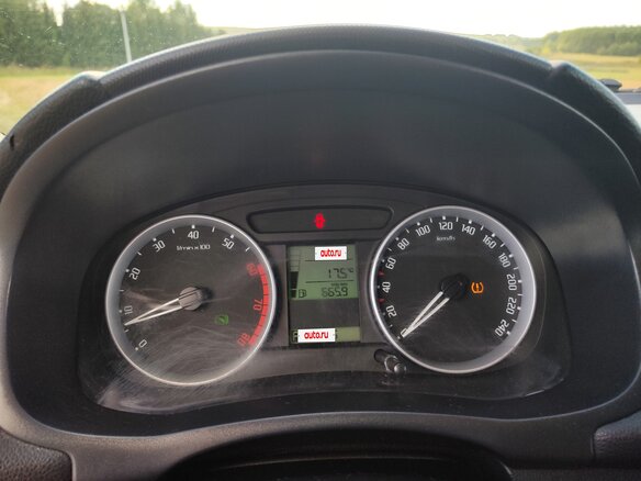 2009 Skoda Fabia II, серебристый, 500000 рублей - вид 19