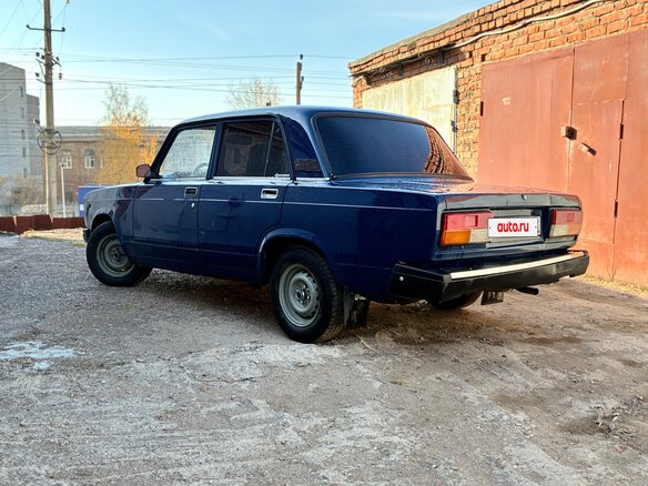 2007 Lada (ВАЗ) 21053-20, синий, 85000 рублей - вид 4