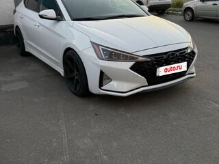 2019 Hyundai Elantra Sport VI (AD) Рестайлинг, белый, 2000000 рублей, вид 2