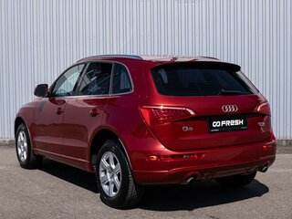 2011 Audi Q5 I (8R), красный, 1590000 рублей, вид 2