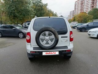 2015 Chevrolet Niva I Рестайлинг, белый, 500000 рублей, вид 3